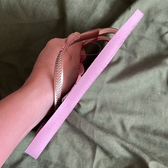 Brand New Havaianas Two Pairs Flip Flops Disney Sleeping Beauty Leopard Print - Picture 12 of 14